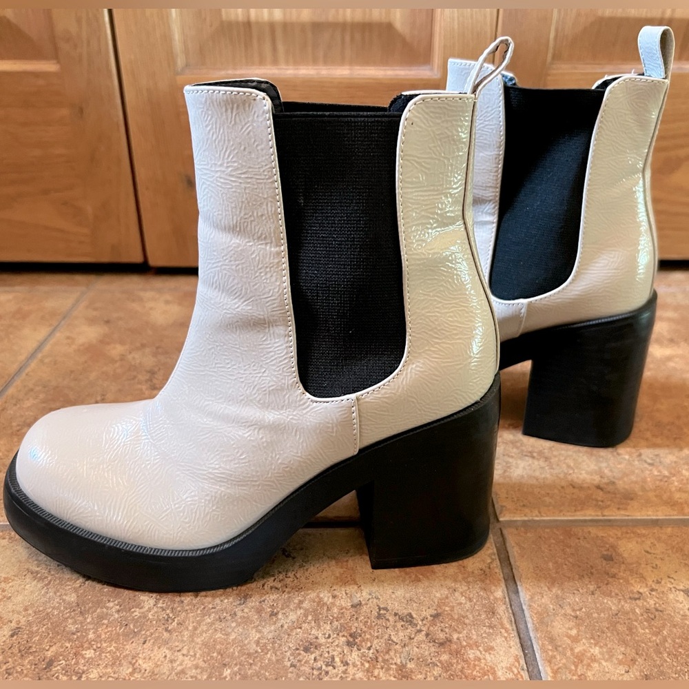 Dirty Laundry Leather Boots
